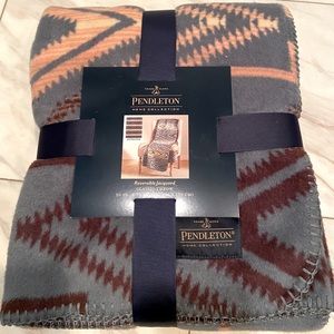 Pendelton Throw Blanket New